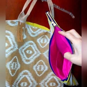 Artisan Tan and Cream Geometric Tote With Inner Removable Zipper Pouch. NWT